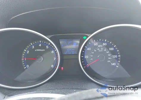 2012 Hyundai Tucson Limited z USA, uszkodzony, nr VIN KM8JU3AC7CU357235